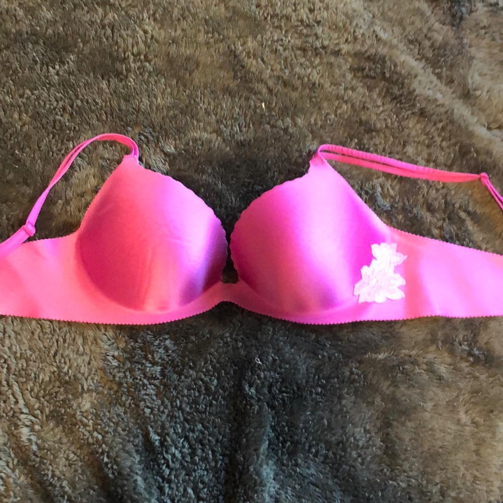 Cute bra!